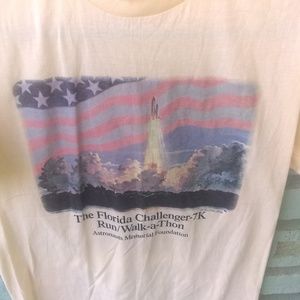 Space challenger 80s tee 1986 size m/l vtg